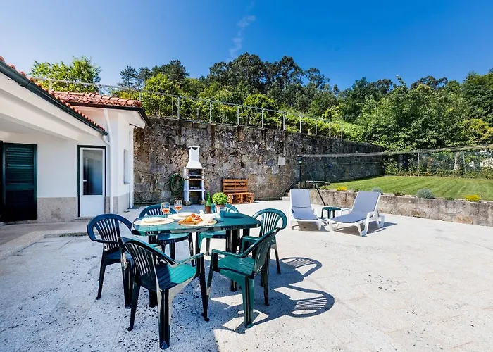 Casa Da Leira
